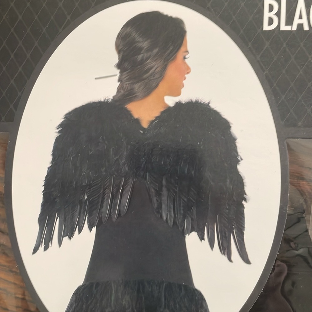 Black feathered wings & angel wings 
New! Adult size - Picture 3 of 3